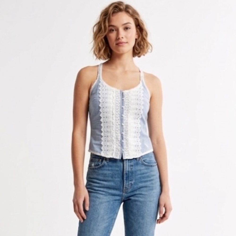 NWOT Abercrombie Cute Blue & White With Lace Trim Top